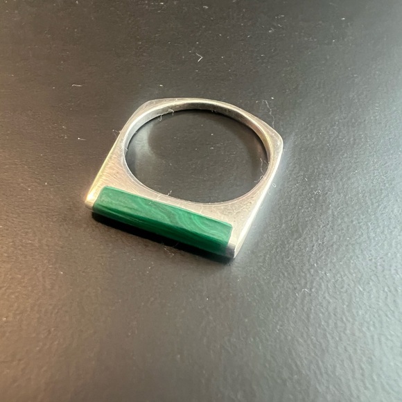Gorgeous Malachite inlay bar ring size 8 .925 sterling silver. Same day ship! - Picture 5 of 8